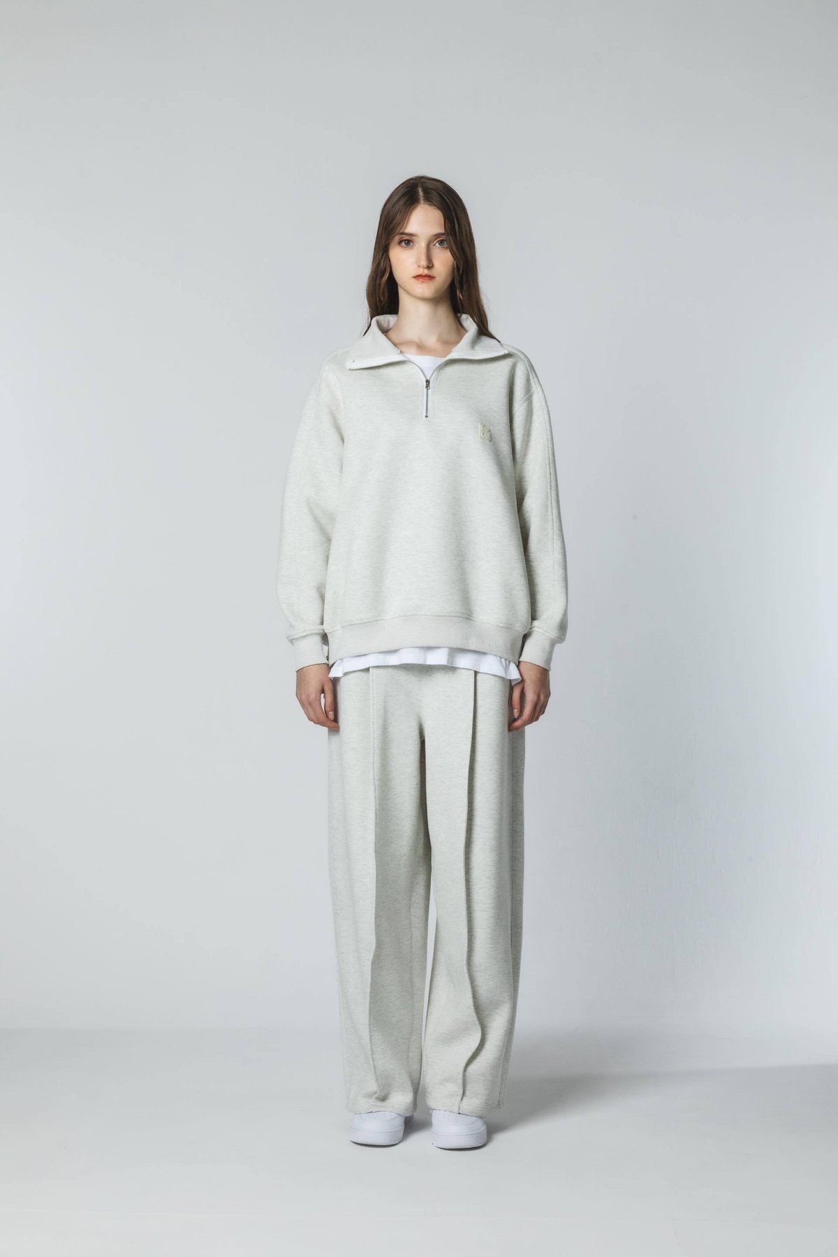 Eve harapeco HalfZip Sweat - ホワイト Mサイズ Eve harapeco HalfZip Sweat - ホワイト Mサイズ