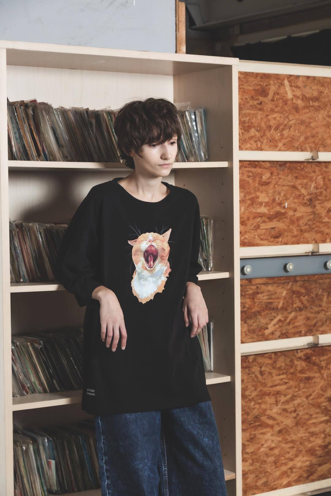 Neko Tee （Akubi）-ブラック | harapeco Store