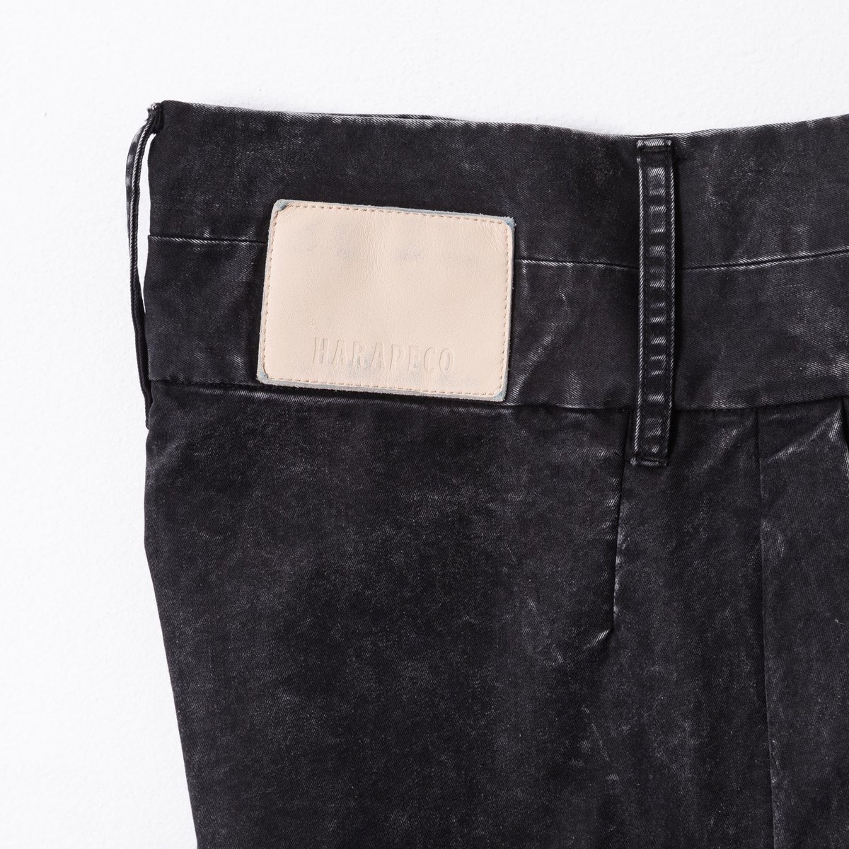 Washed-DEFORMED HALF PANTS - ブラック | harapeco Store