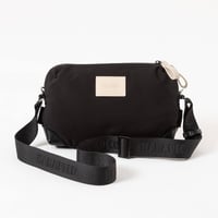 CUSHION BAG - ベージュ