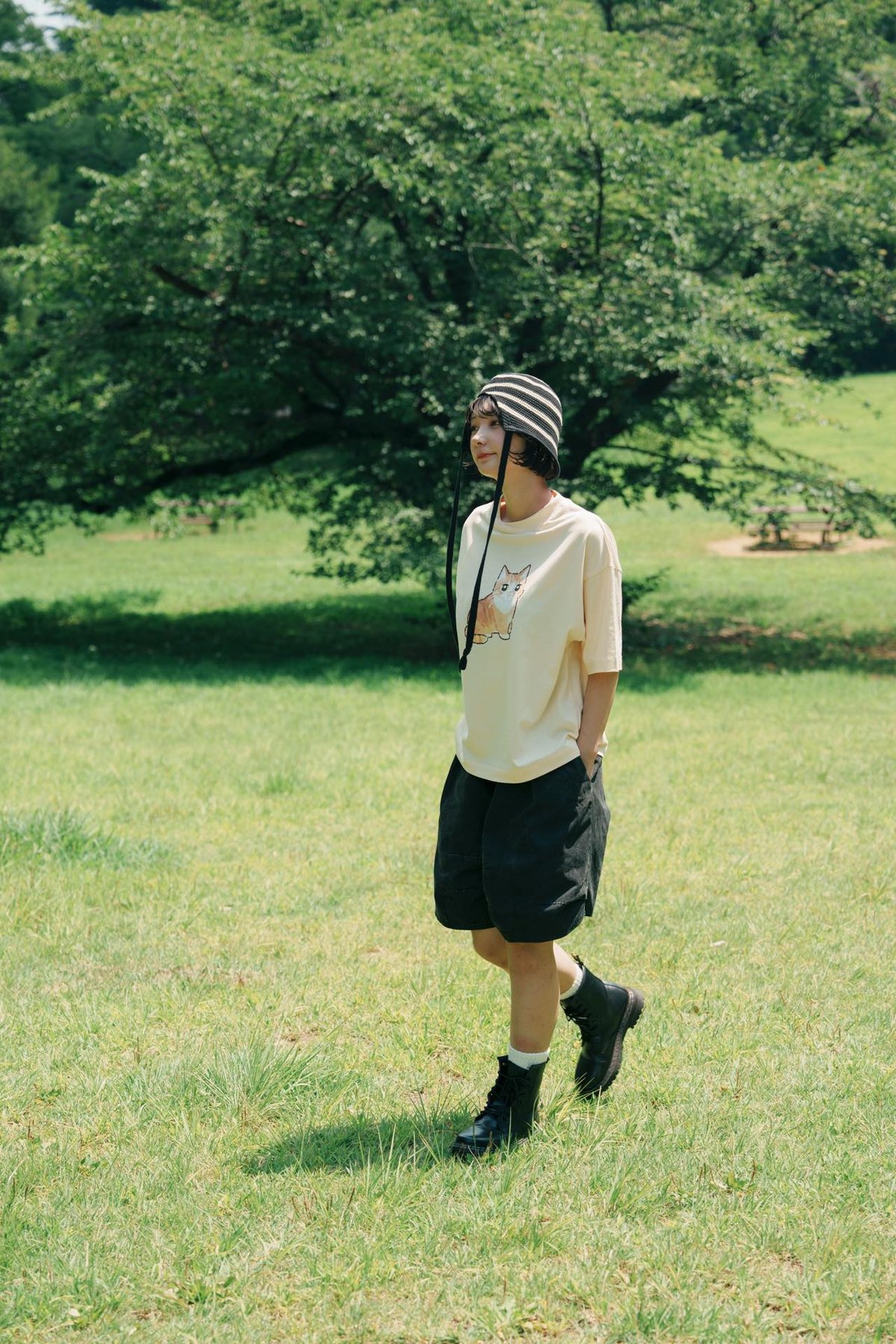 Washed-DEFORMED HALF PANTS - ブラック | harapeco Store