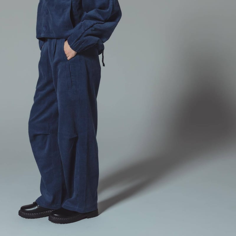 【新品】BOWTE(バウト)  カラーパンツ　コーデュロイ　ブルー ストレッチコットン 15-Waleコーデュロイ 5ポケットパンツ Slim