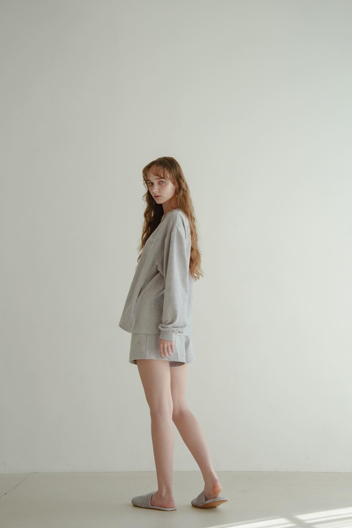Luxe Velour Relax Short Pants - ブルー | harapeco
