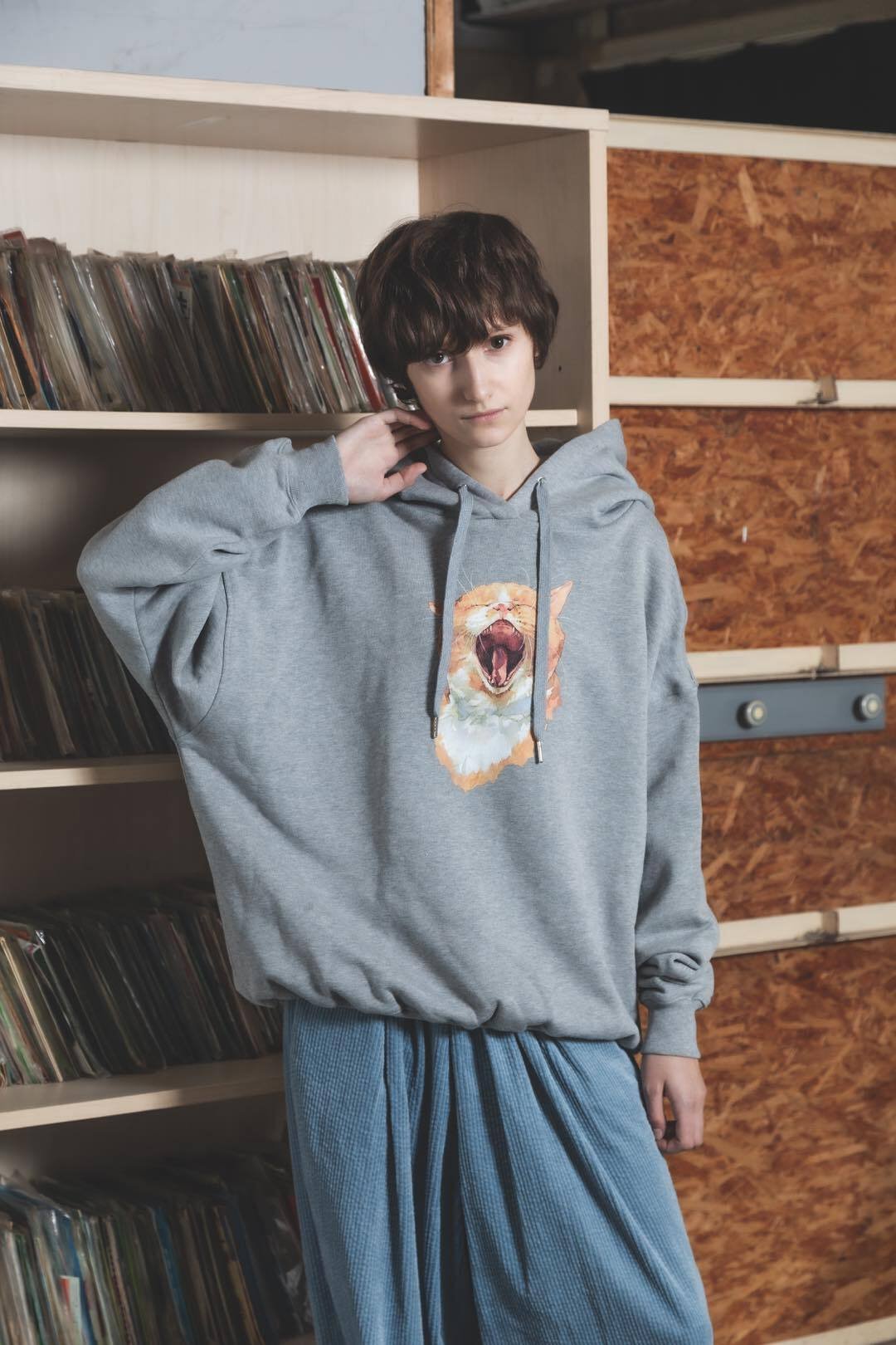 Neko Hoodie(Akubi)-グレー | harapeco Store Neko Hoodie(Akubi)-グレー | harapeco Store