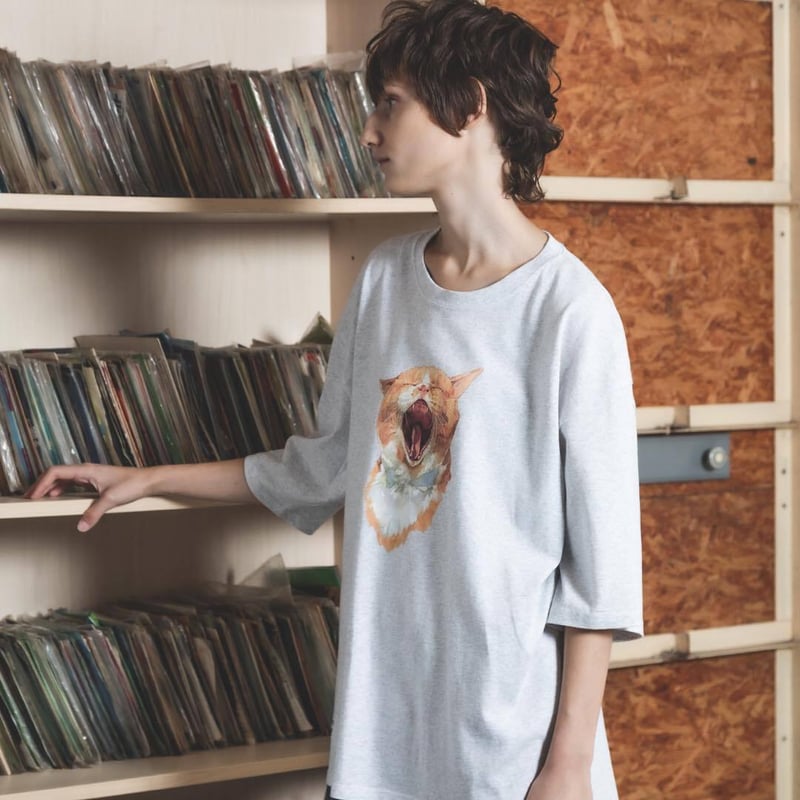 Neko Tee （Akubi）-ホワイト | harapeco Store