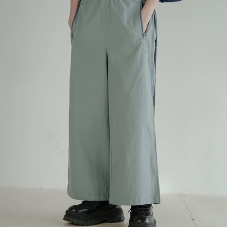 SideZipp Nylon Track Pants - ブルー