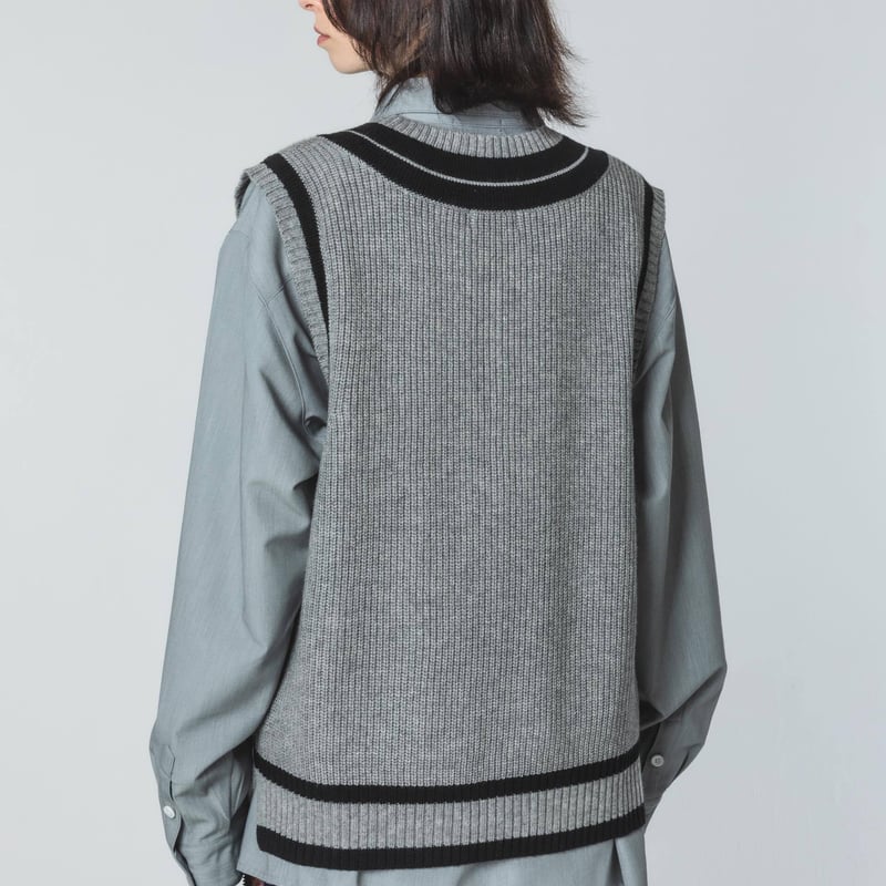 【新品未使用・タグ付き】アメリ KNIT HOODIE APRON VEST WOMAN/直営店限定》PATTERN KINT VEST/パターンニットベスト