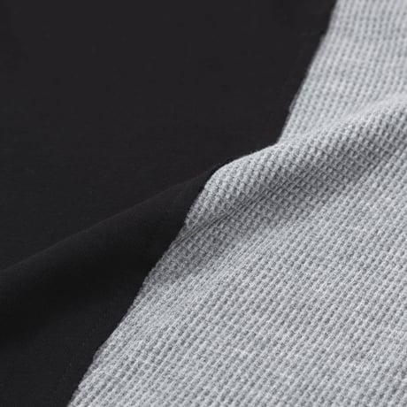 Logo Docking Tee-ブラック