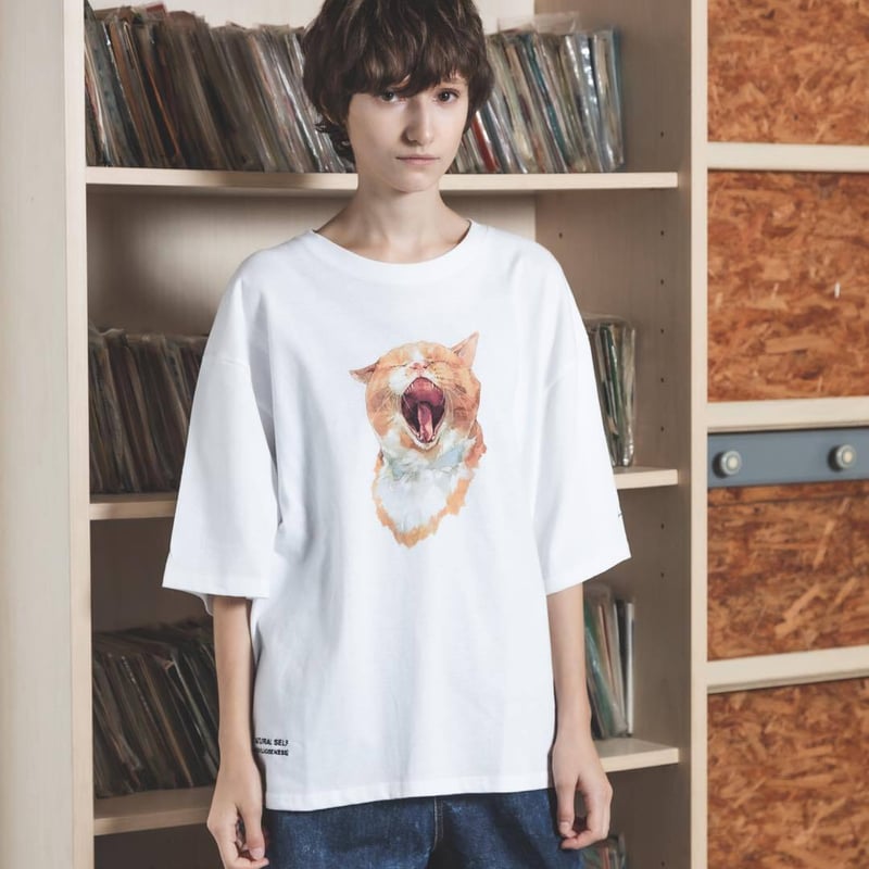 Neko Tee （Akubi）-ホワイト | harapeco Store