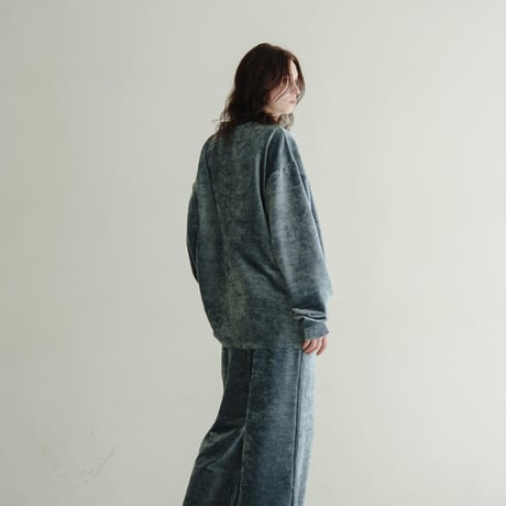 Luxe Velour Pullover - ブルー