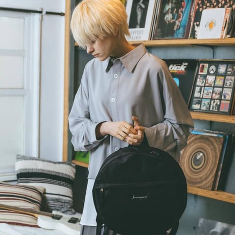 Circle Backpack-ブラック