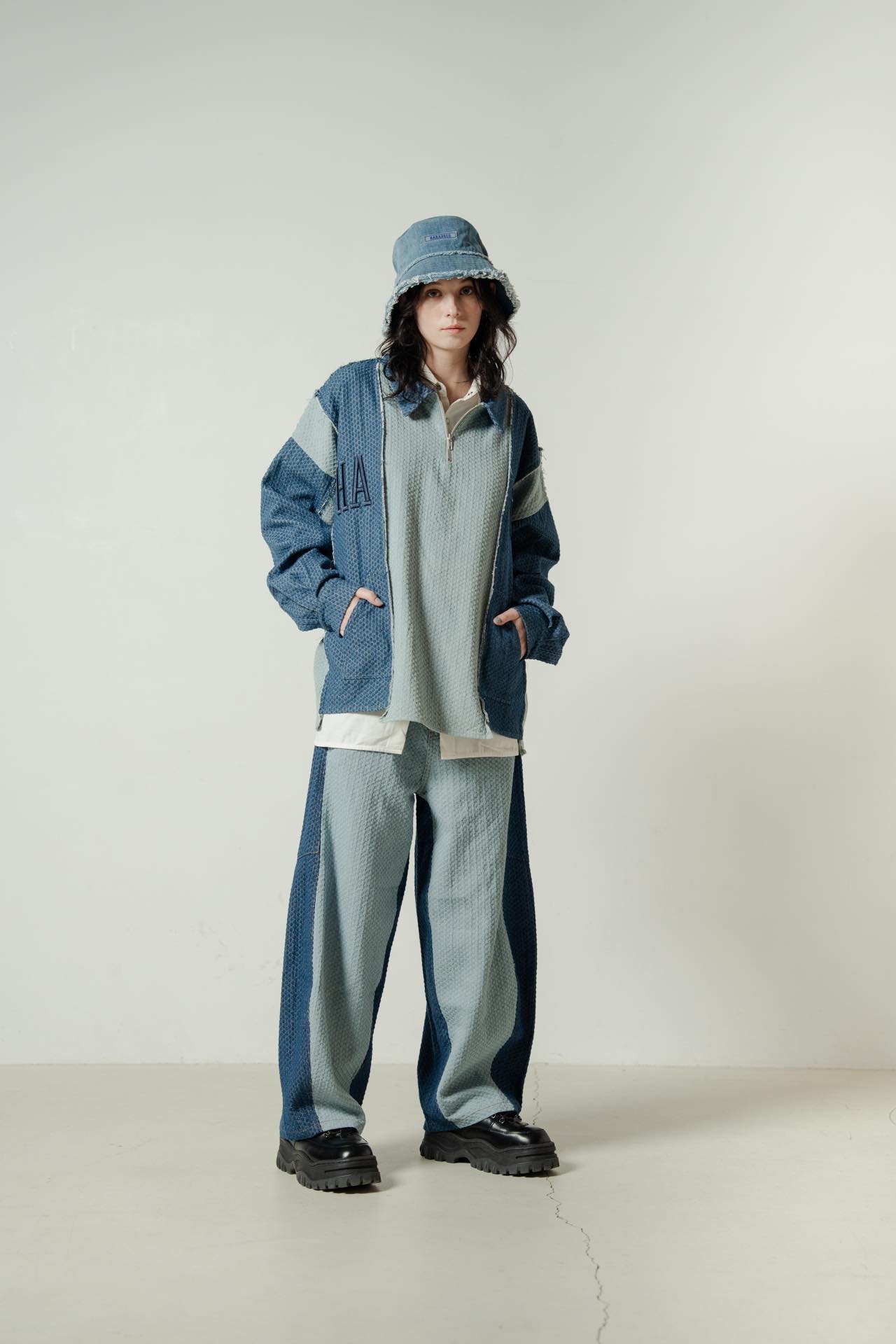 harapeco Rebuild Denim Pants - ブルー M Rebuild Denim Pants - ブルー | harapeco Store
