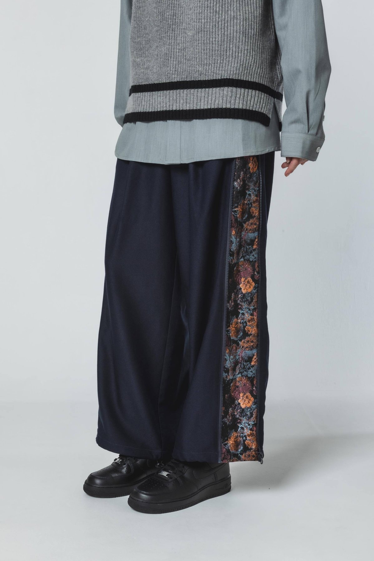 Zipper Pants - ネイビー | harapeco Store