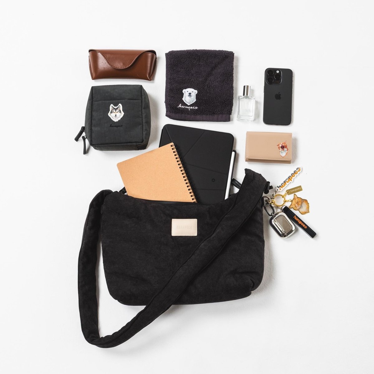 HARAPECO Suede Cloud ShoulderBag - ブラック Suede Cloud ShoulderBag - ブラック | harapeco Store