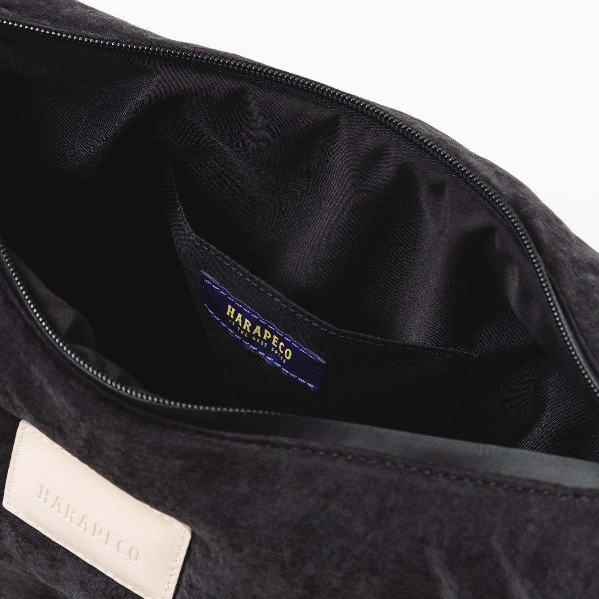 Suede Cloud ShoulderBag - ブラック | harapeco Store