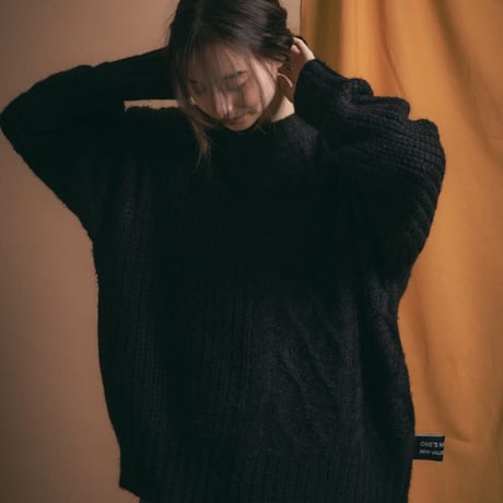 Low-Gauge Knit