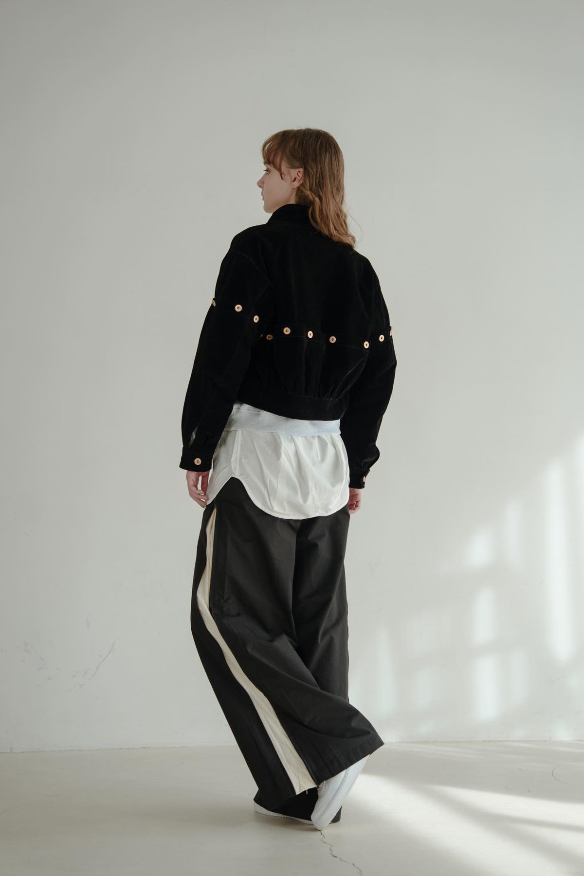 Button Design Velour DenimJacket - ブラック | harap