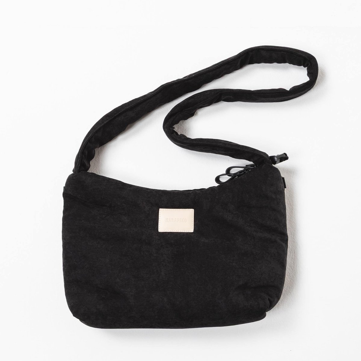 HARAPECO Suede Cloud ShoulderBag - ブラック fit=scale-down,w=1200