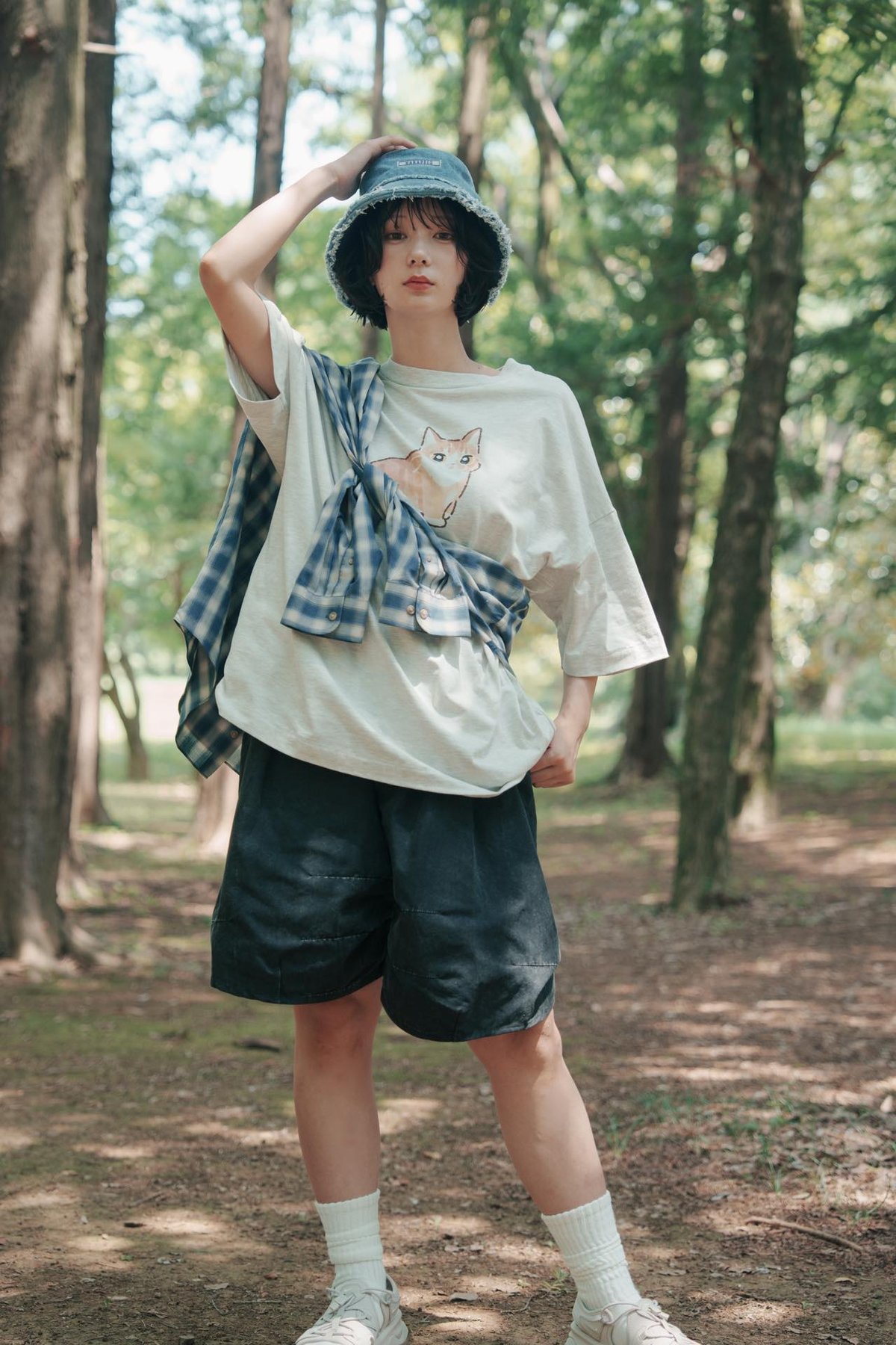 GENTLE CAT TEE（mochiNeko） - ベージュ | harapeco Store