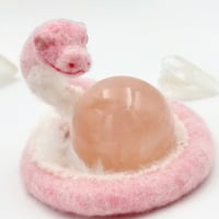 【スペシャルアーティストお守り商品】Dragon BreederMIURAYOKO〜世界に１つの羊毛蛇（ローズクォーツ）