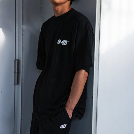 64D® tee