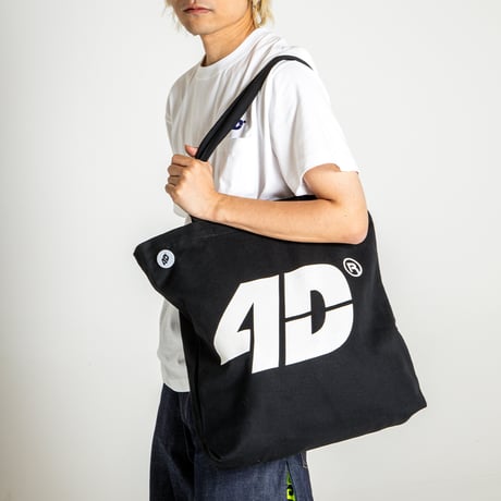 4D® daily bag (w/ reflector badge)