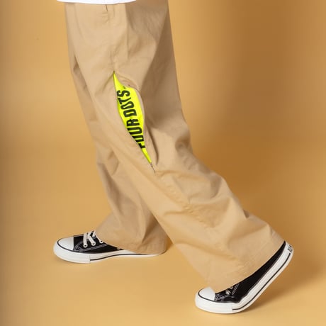 4D®︎ CHINO TROUSERS