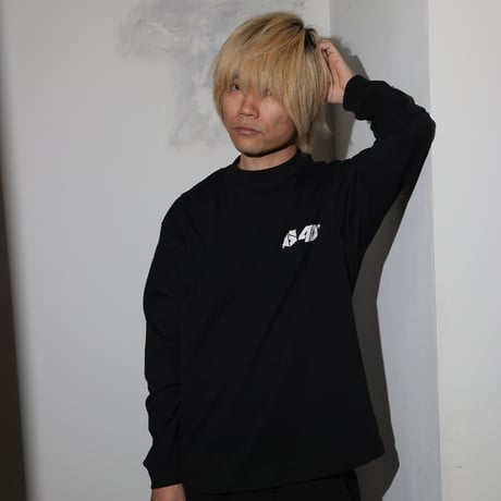 64D® L/S tee