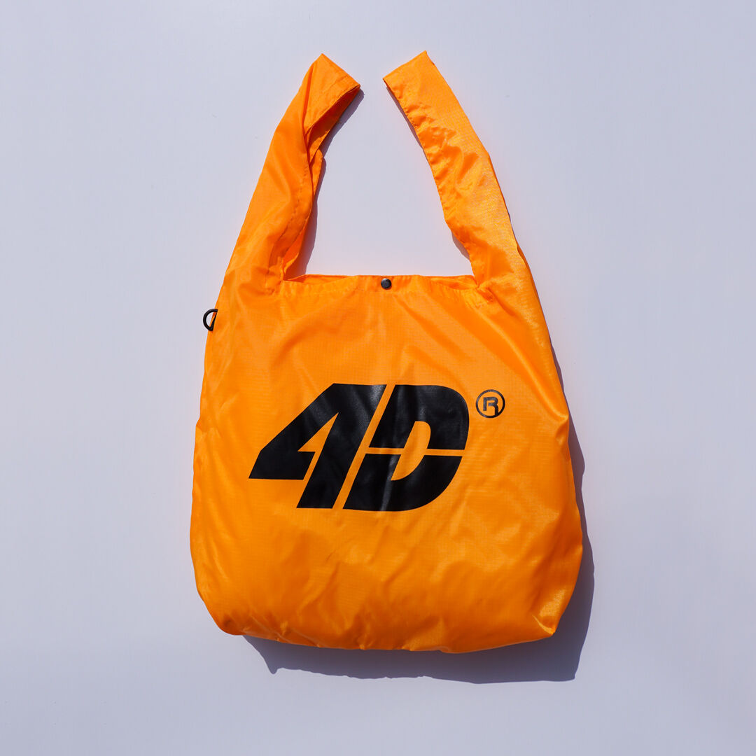 4D FOUR DOTS ベージュ トートバッグ(8シール付き) fit=scale-down,w=1200