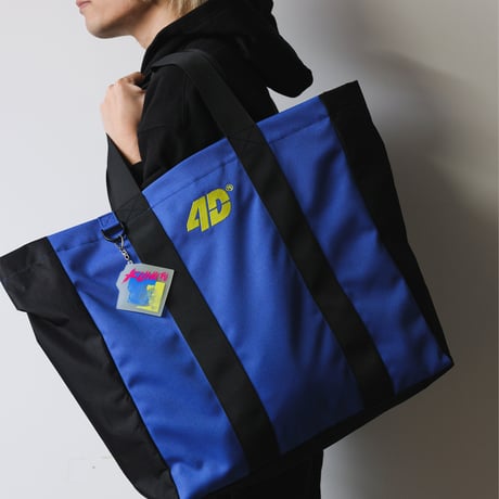 64D® TOTE