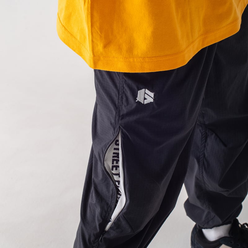 SUPER 4D® EZ PANTS II X(ver. SF6) | FOUR DOTS®︎