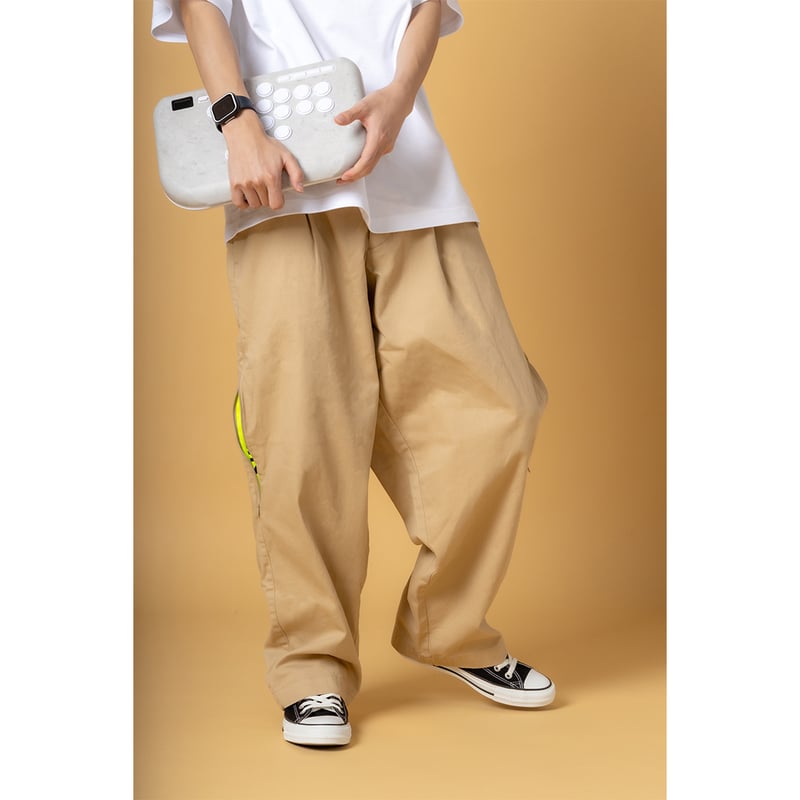 4D®︎ CHINO TROUSERS | FOUR DOTS®︎
