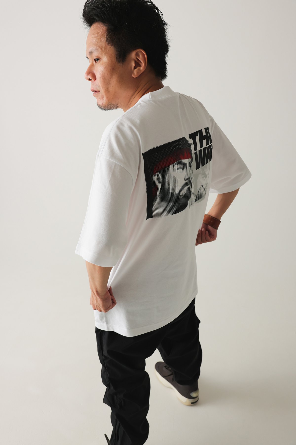 4D® × RYU tee | FOUR DOTS®︎