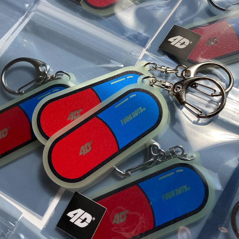 Capsule key chain ver. 1.1 | FOUR DOTS®︎