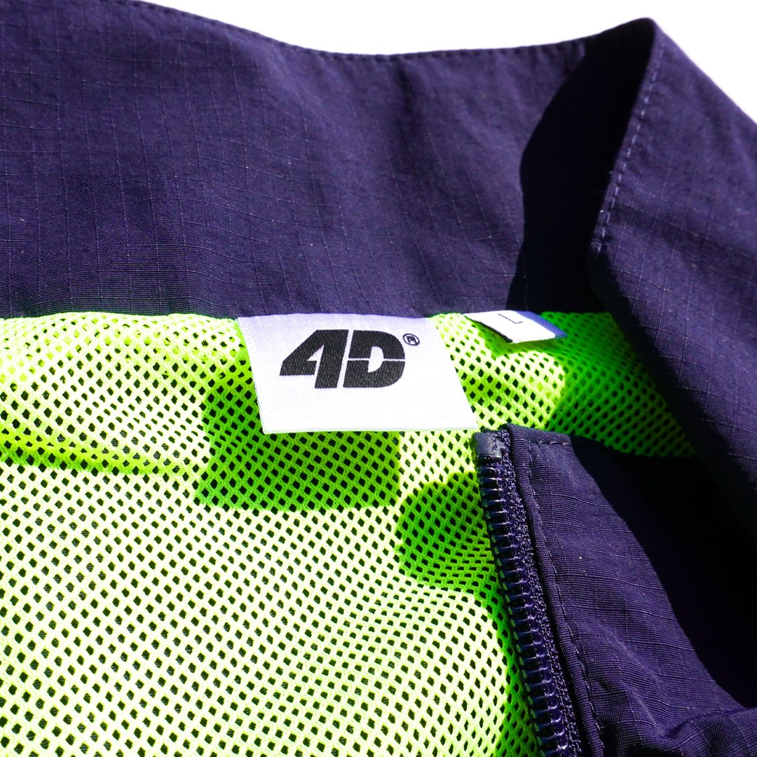 4D® EZ JKT | FOUR DOTS®︎ 4D® EZ JKT | FOUR DOTS®︎