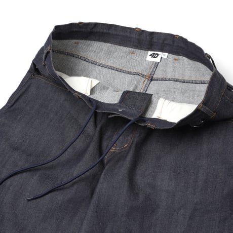 4D® DENIM JEANS