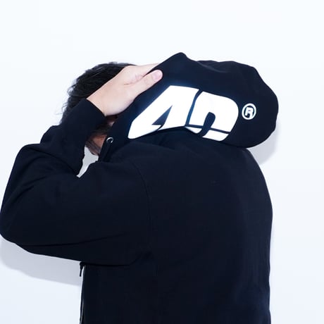 MHKNT Zip hood