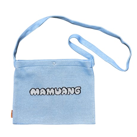 マムアンちゃん・ニットサコッシュ・水色／Mamuang Knit Sacoche Light blue
