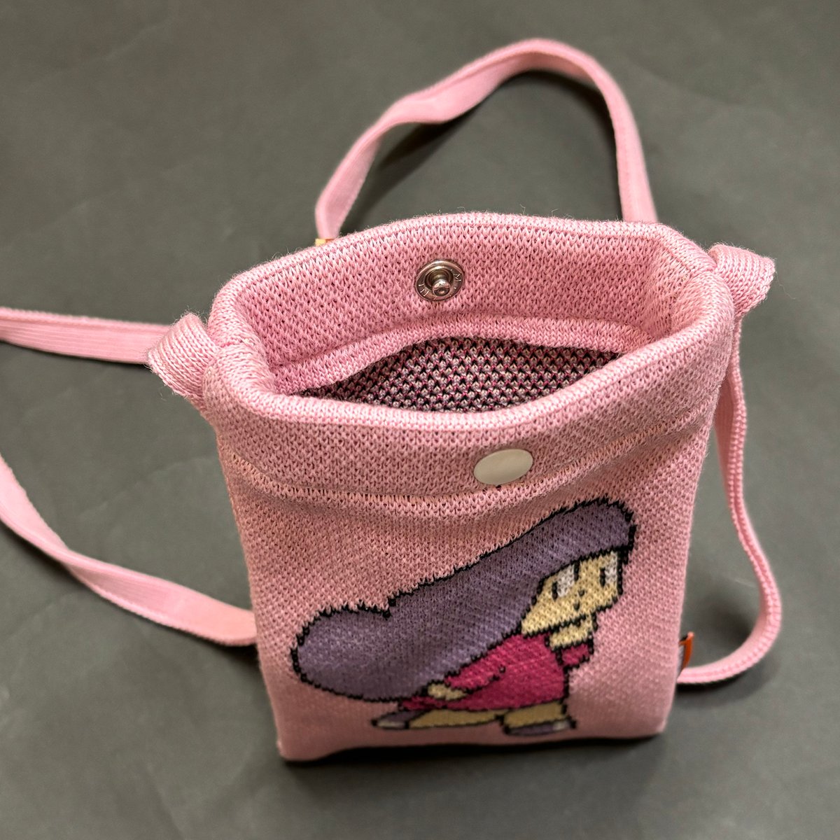 マムアンちゃん・ニットミニサコッシュ・ピンク／Mamuang Knit Mini