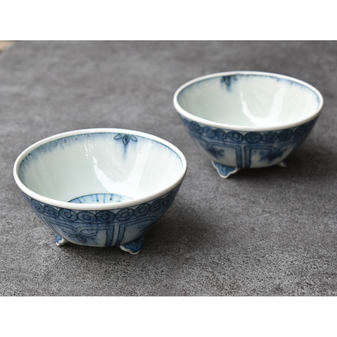 安南 染付 鉢 長戸製陶所】安南染付 足付小鉢（つぼみ） | かさねあわせ