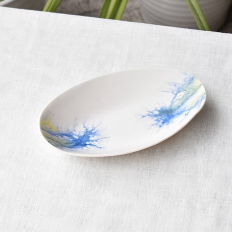 【片瀬有美子】moca (青) oval bowl
