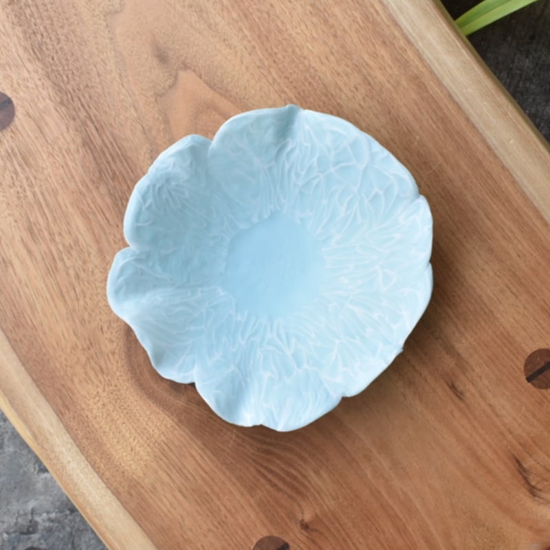 アンパル陶房】宮良断 透磁 花びら鉢 | かさねあわせ