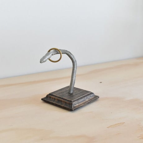 【金細工まつ】琉球錫器 純錫 チンアナゴのリングスタンド