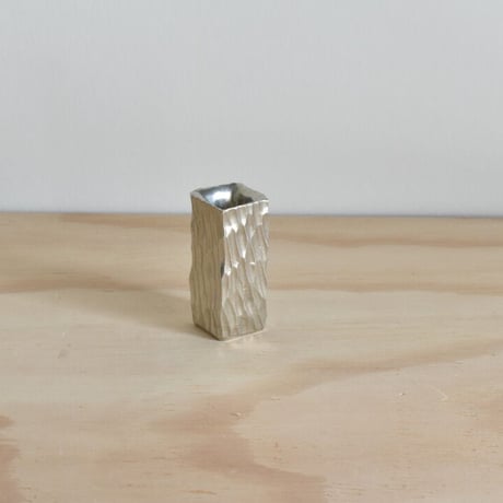 【金細工まつ】琉球錫器 純錫一輪挿 ビーグ