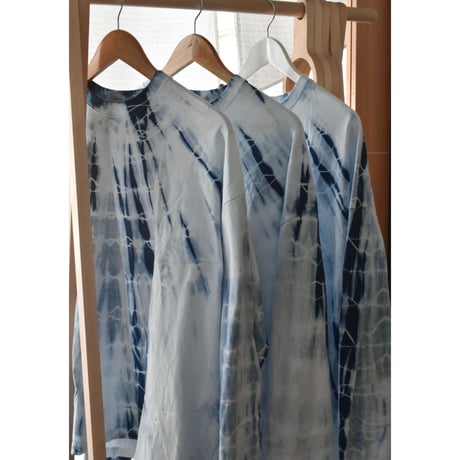 再入荷【shimaai】藍染ロングTシャツ 絞り染め