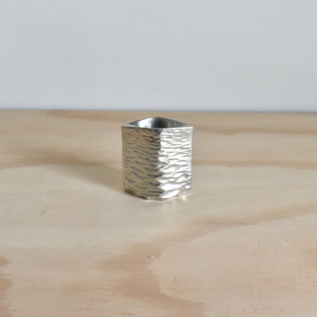 【金細工まつ】琉球錫器 純錫一輪挿 ヒルギ