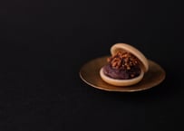 モナカ1箱 （8個入）【小豆、炒り玄米】