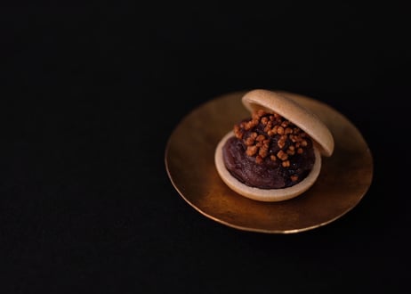 モナカ1箱 （8個入）【小豆、炒り玄米】