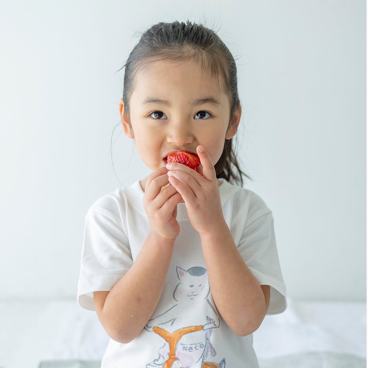 猫村さんのこどもTシャツ・三輪車・ホワイト | 猫村商店