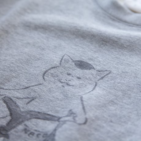 猫村さんのクルーネックスウェット